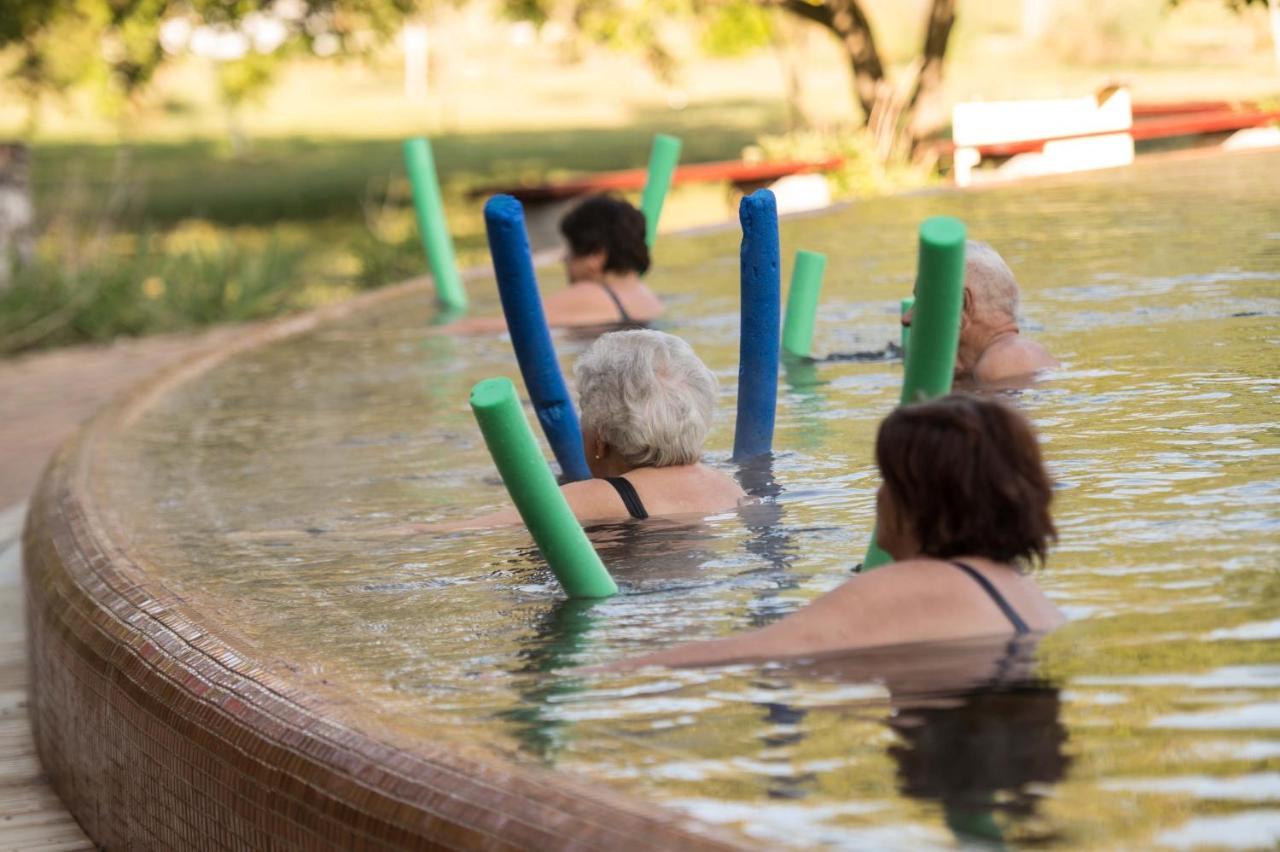 Martfu Hotel Thermal Spa Экстерьер фото