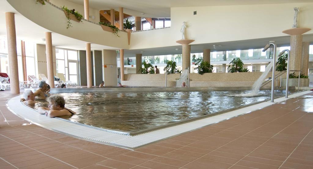 Martfu Hotel Thermal Spa Экстерьер фото